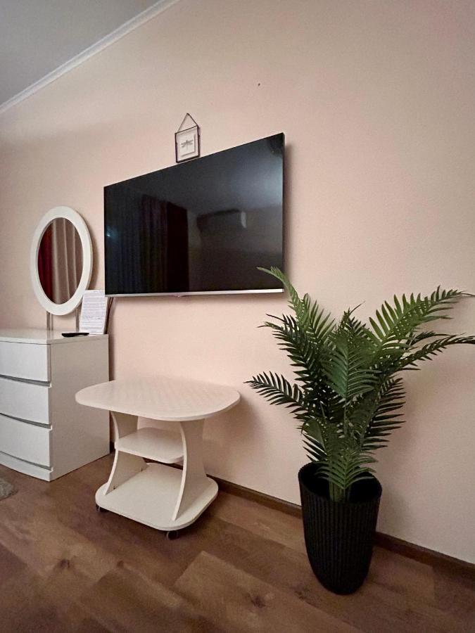 Apartment 1 поверх ж к паркові озера метро дарниця *